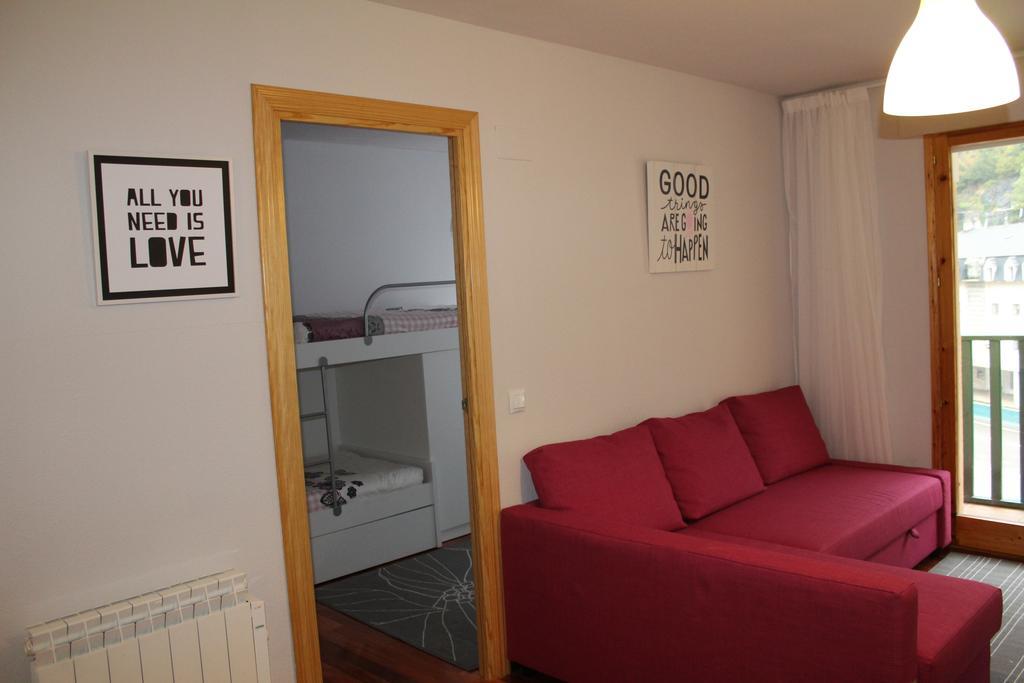 칸프랑크 Vivienda Turistica Pirineos XXI 아파트 객실 사진